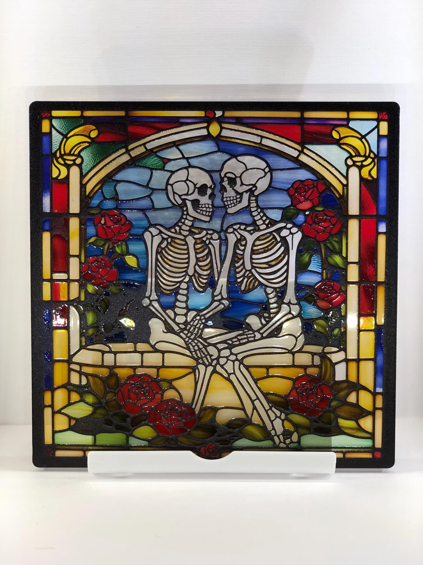 Vitrail Squelettes d’Halloween – Décoration de Vitre Gothique – Cadeau Original pour Passionnés de l’Univers Macabre