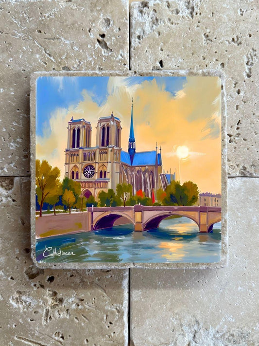 Pierre travertin 10x10 cm – Carreau décoratif Notre-Dame de Paris, verso liège