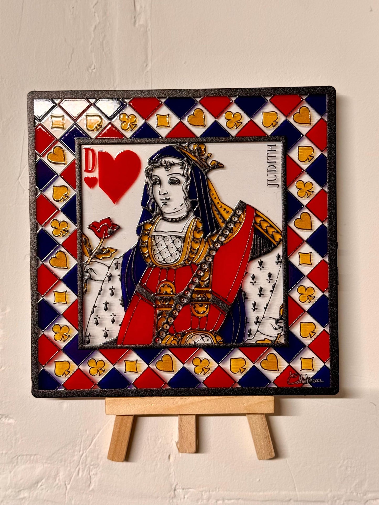 Vitrail "Dame de Cœur" – Carte à jouer en vitrail art déco, format carré 14,5x14,5 cm, décoration élégante et symbolique