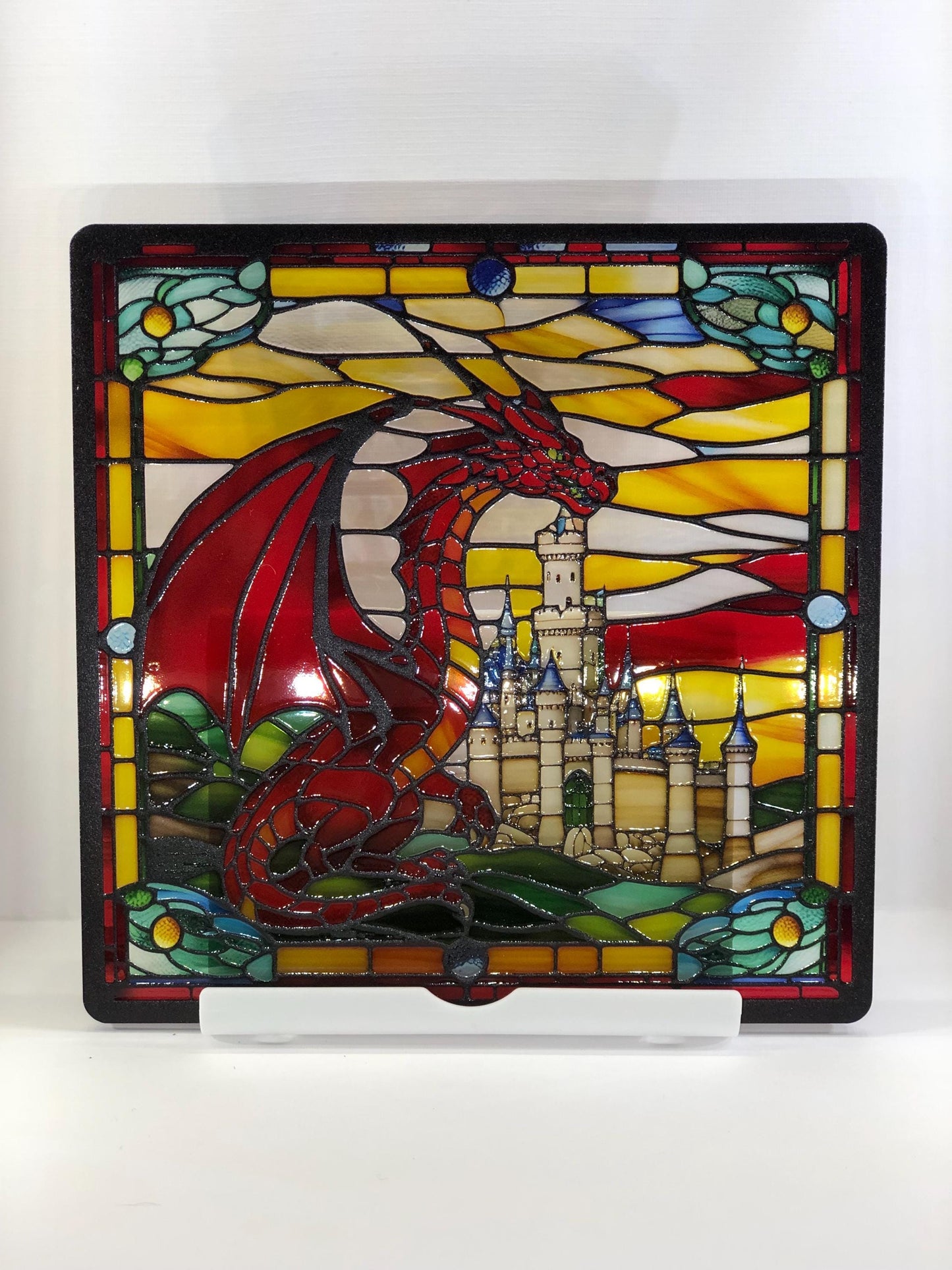 Vitrail Dragon Rouge avec Château – Décoration de Vitre Féérique – Cadeau Original pour Passionnés de Créatures Légendaires