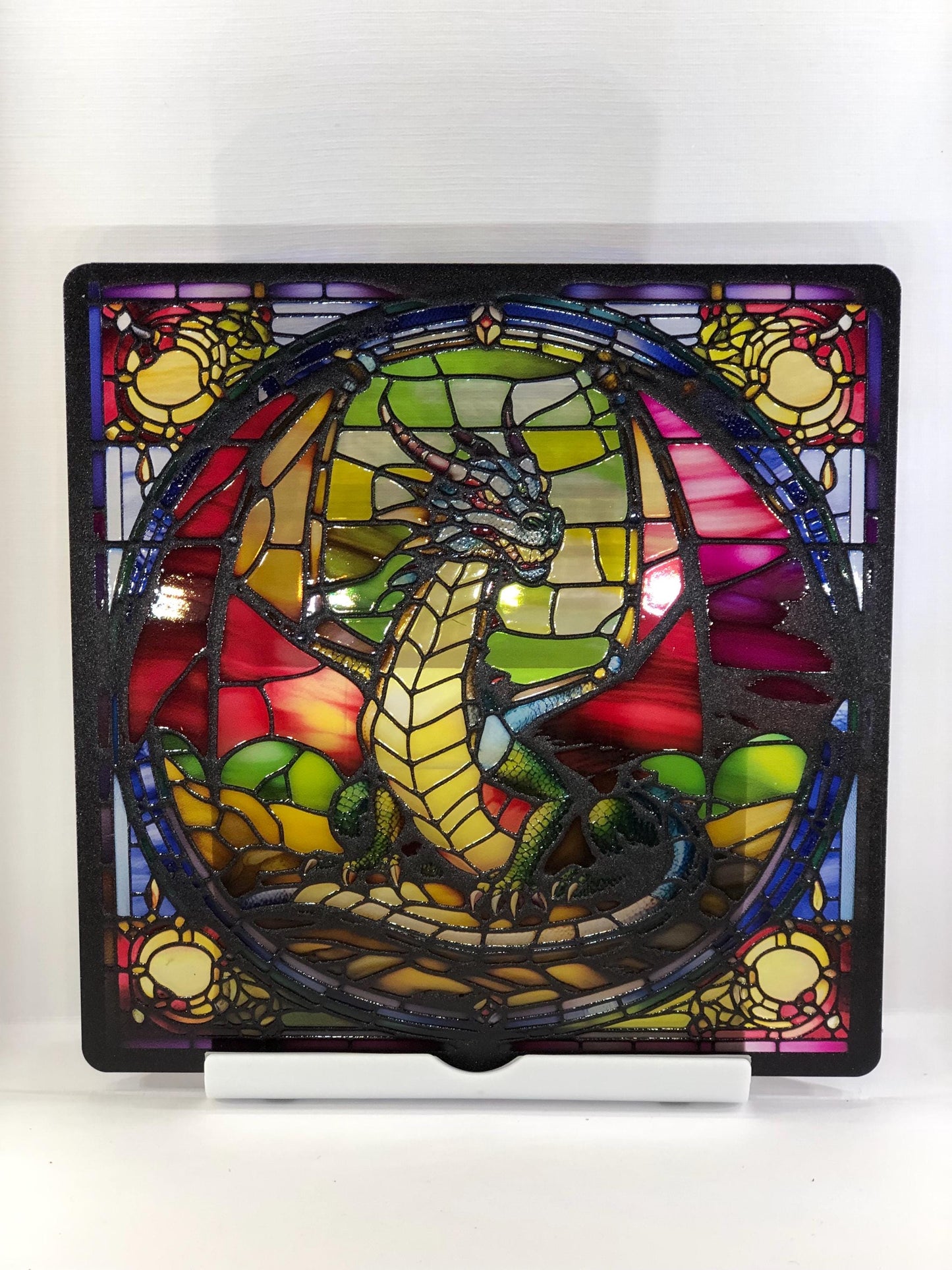 Vitrail Le Dragon – Décoration de Vitre Mythique – Cadeau Original pour Passionnés de Créatures Légendaires